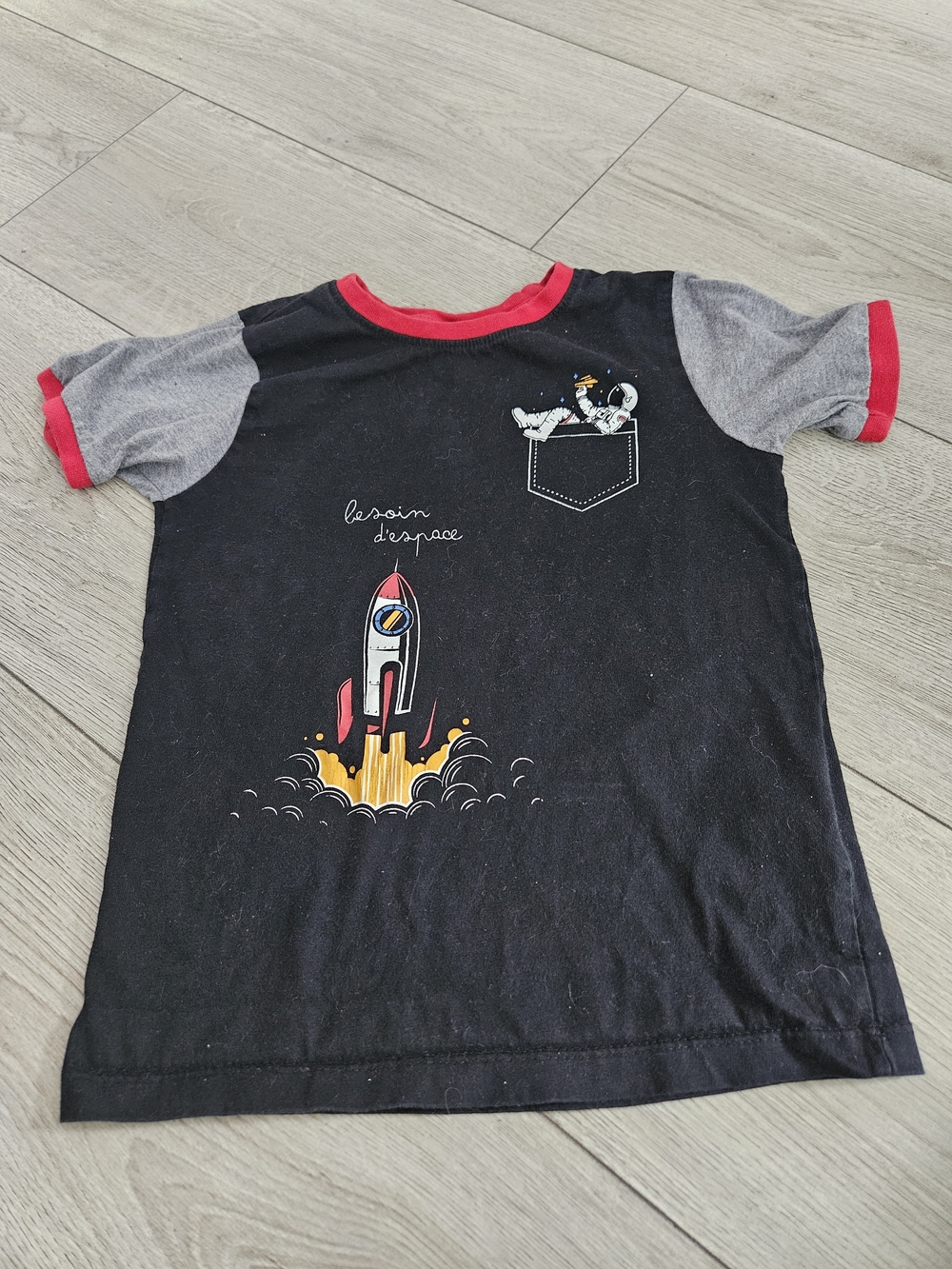 ZIC Boys Space Rocket Astronaut Graphic Ringer T-Shirt Size 7